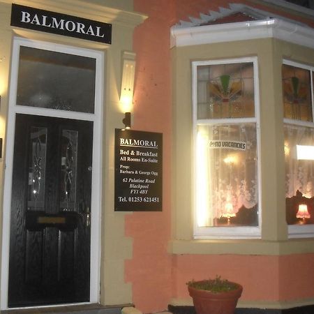 Balmoral Guest House ブラックプール エクステリア 写真