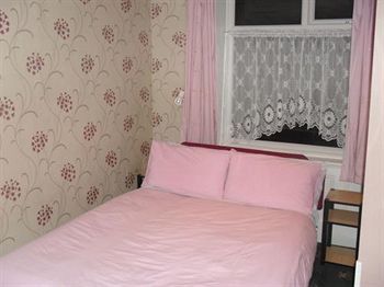 Balmoral Guest House ブラックプール エクステリア 写真
