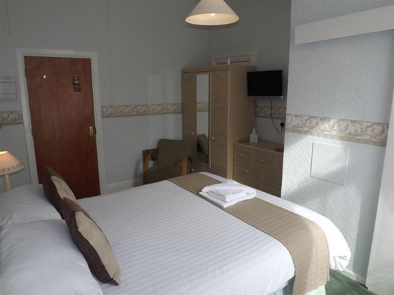 Balmoral Guest House ブラックプール エクステリア 写真